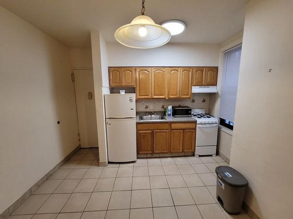 3044 E Tremont Ave SUITE 1