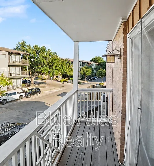 5938 Sandhurst Ln #205 — Photo 12