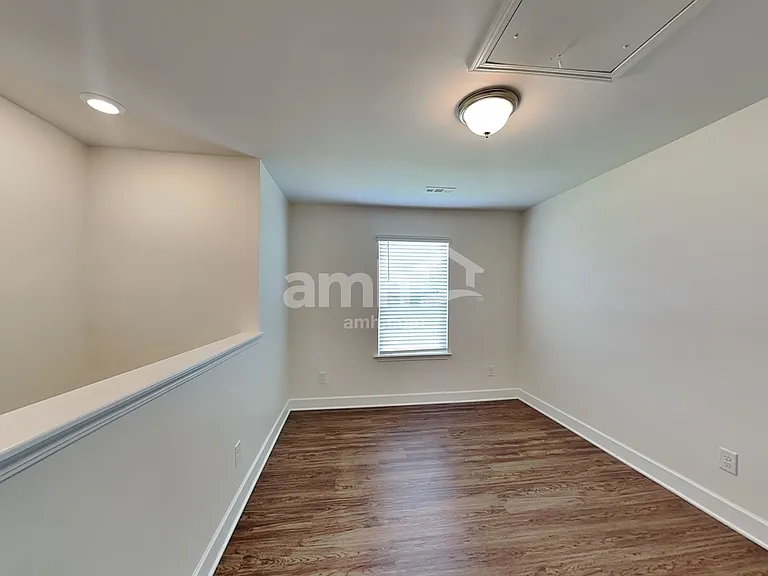 4805 Horatio Ct — Photo 9