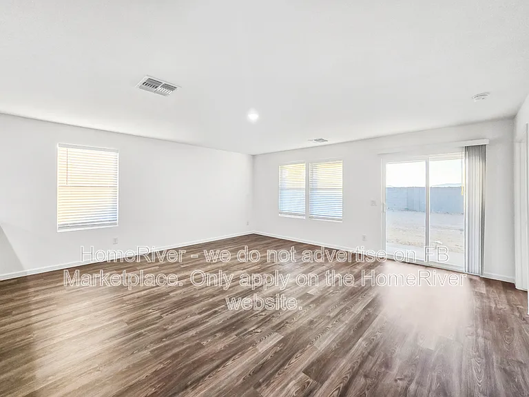 1850 Yance Dr — Photo 5