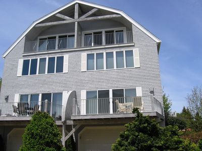 29 Northstone Rd APT 3, Swampscott, MA, 01907