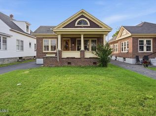 79 Edgecomb St, Albany, NY 12209