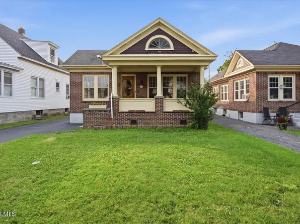 79 Edgecomb Street, Albany, NY 12209