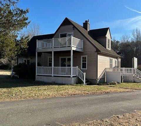 4th image of 109 Pleasants View Poin