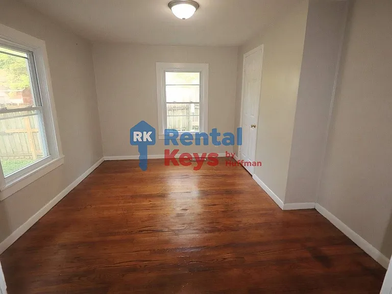 3450 Koressel Ave — Photo 8