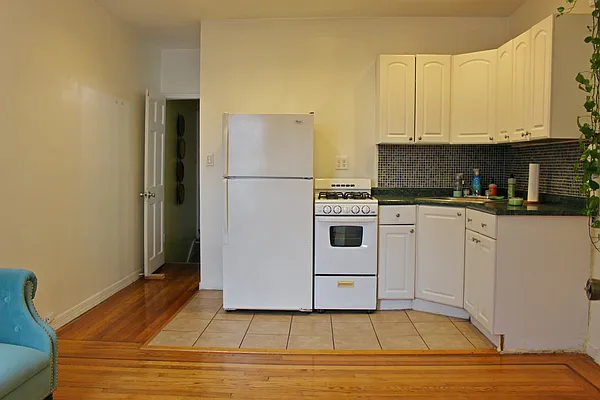 Rented by Corcoran | media 8