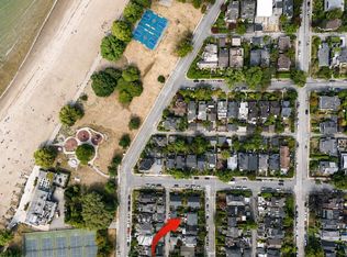 1325/27 Laburnum St, Vancouver, BC V6J 3W4