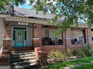216 E Church St, Sandersville, GA 31082