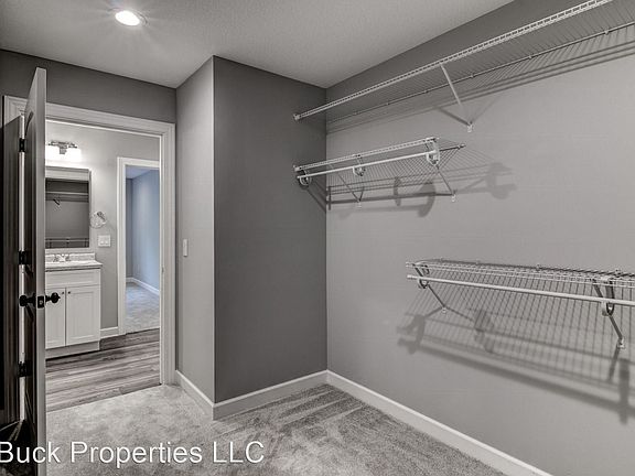 5th image of 1565A Charleston Dr #1543-B