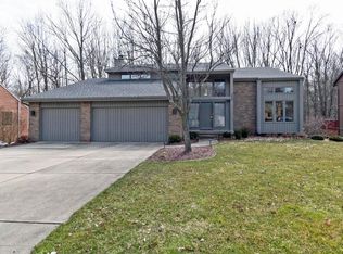 4055 Shoals Dr, Okemos, MI 48864