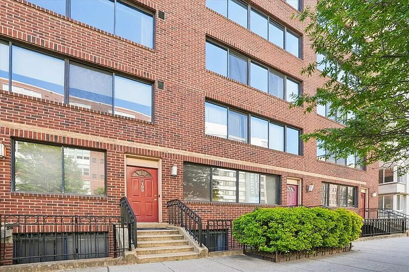 Building Photo - 1245 13th St NW #109