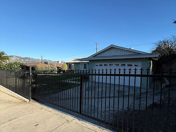 5th image of 15148 Oro Grande St