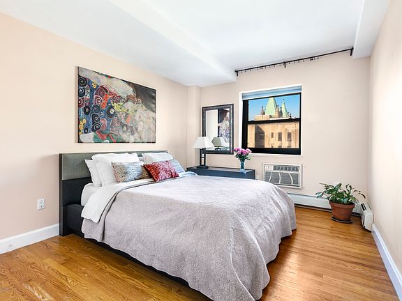 3rd image of 1885 Lex Ave #6C