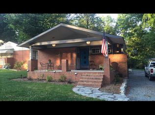 2219 W Trade St, Charlotte, NC 28216