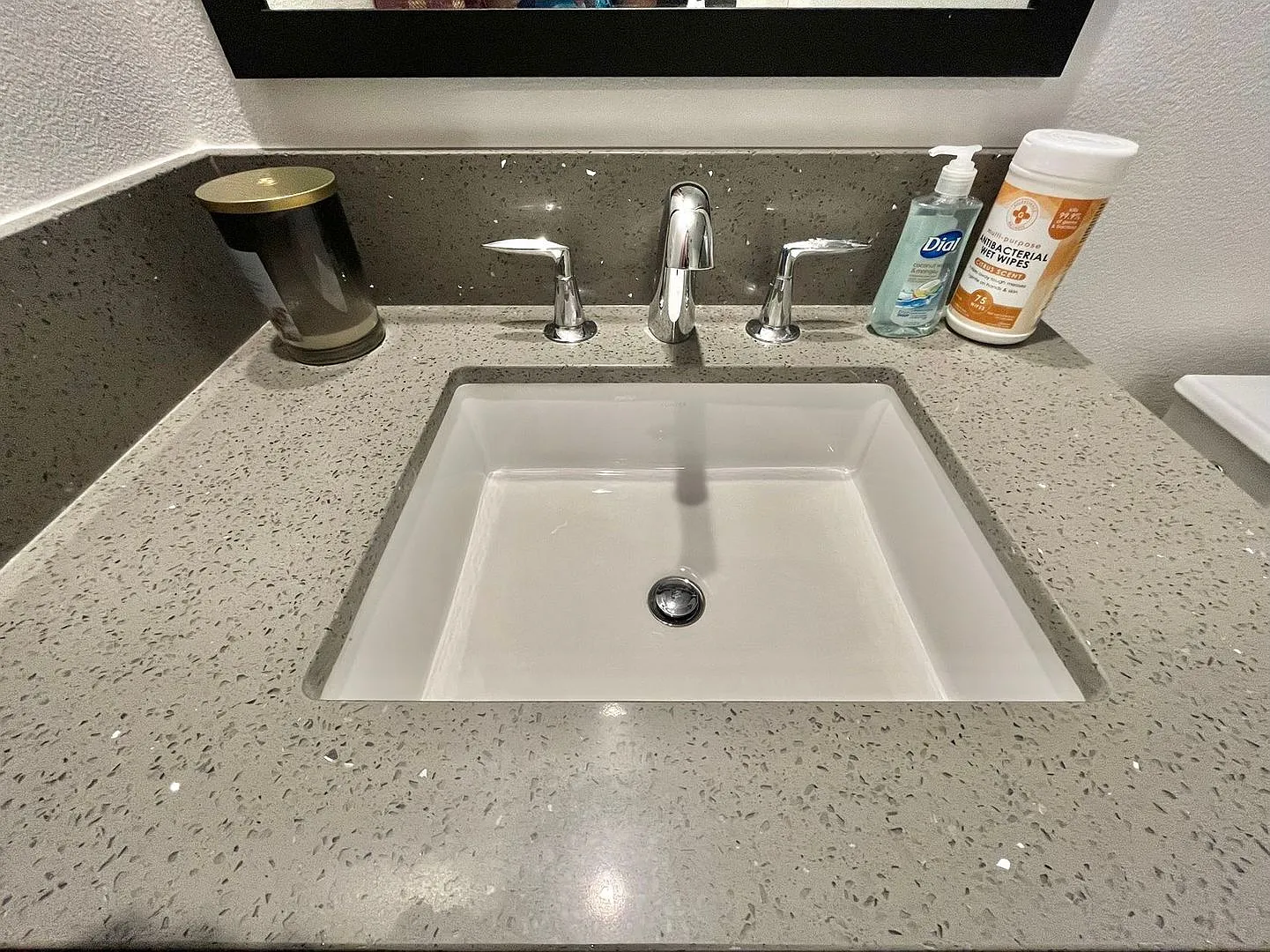 161 Sweet Juniper Room 5 — Photo 3