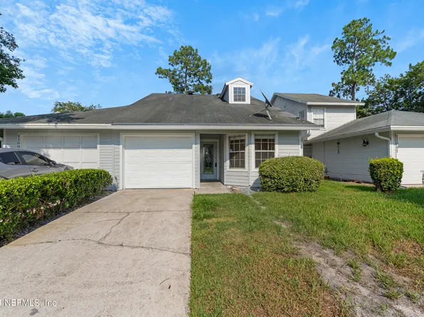11089 WANDERING OAKS Drive, Jacksonville, FL 32257