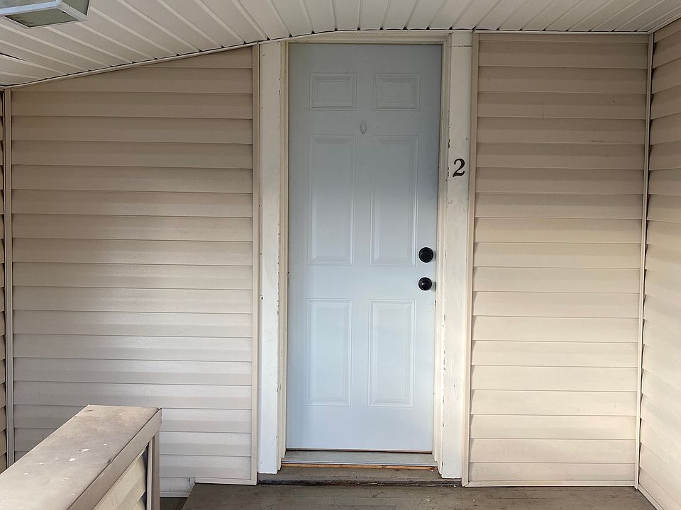 1st image of 1001 E Main St Unit 2