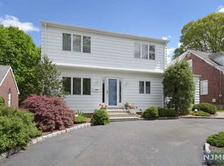 858 Lincoln Ave, Maywood, NJ 07607