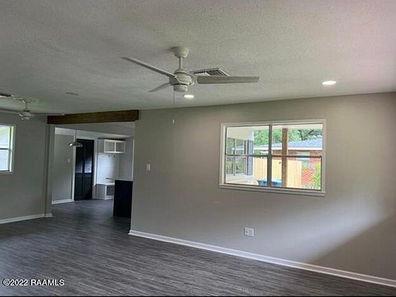 5th image of 210 Kim Dr