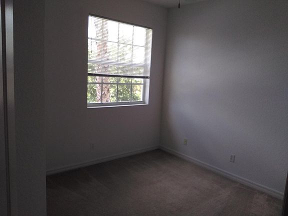 3rd image of 9964 E Villa Cir