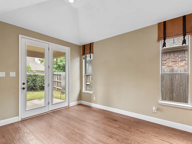 11119 Hayden Falls Dr — Photo 15