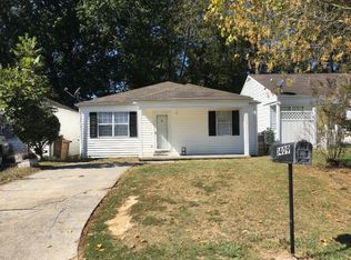 1409 Classic Chase Dr, Dalton, GA 30721