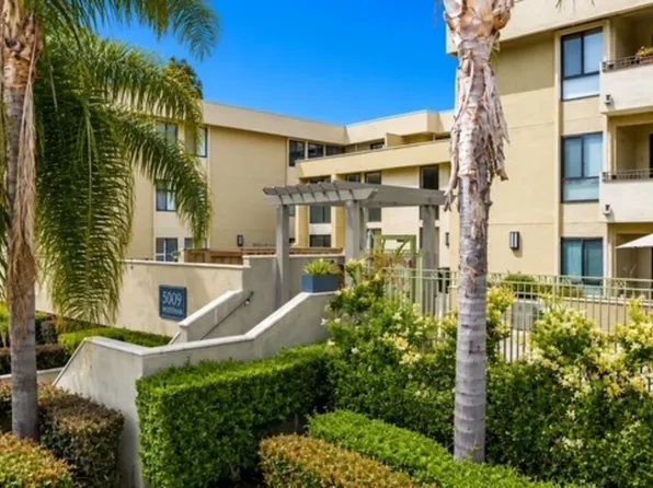 5009 Woodman Ave APT 202, Sherman Oaks, CA 91423
