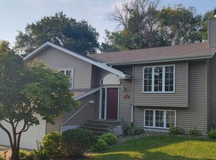 832 Bristol Ln NE, Rochester, MN 55906