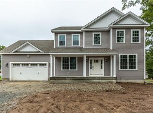 3 Rainville Ave, Coventry, RI 02816