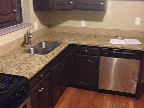 2nd image of 130 Gardenia Ave