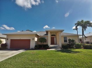 169 Cyrus St, Marco Island, FL 34145