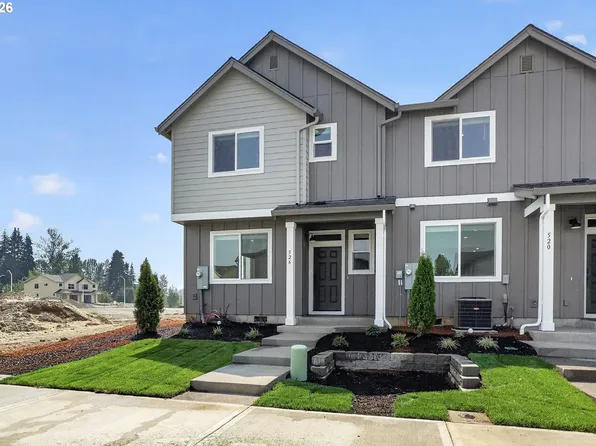527 Upland Ave, Woodburn, OR 97071