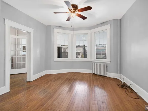 89 Washington Ave, Irvington, NJ 07111