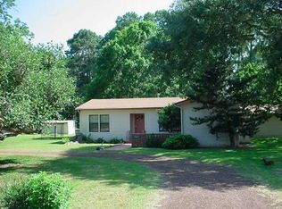 7231 Highway 36, Jones Creek, TX 77541