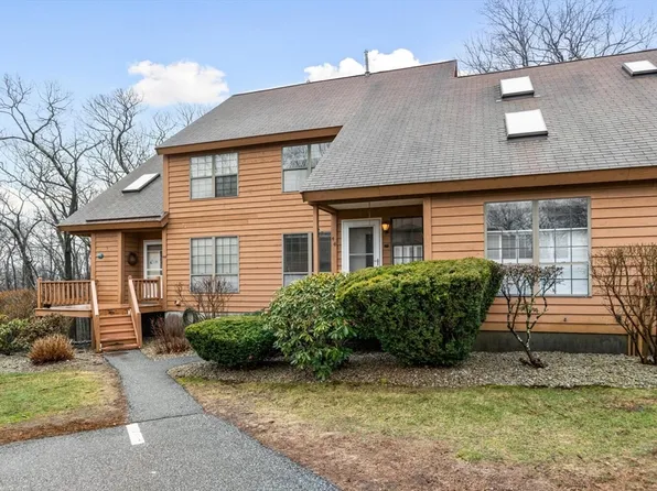 46 Perkins Ct Unit 46, Haverhill, MA 01832