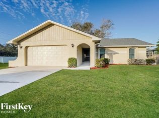 17420 Duquesne Rd, Fort Myers, FL 33967