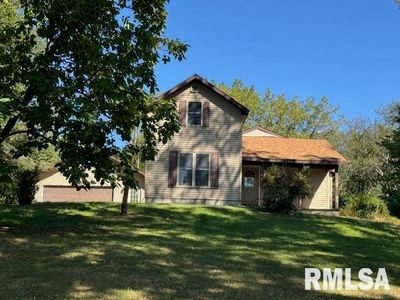 320 30th Ave N, Clinton, IA, 52732