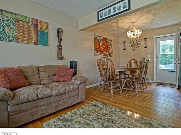 4th image of 30508 Willowick Dr