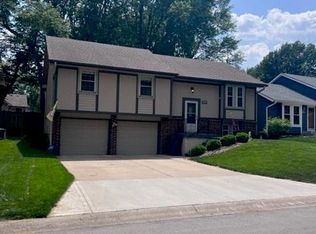 16213 W 126th St, Olathe, KS 66062