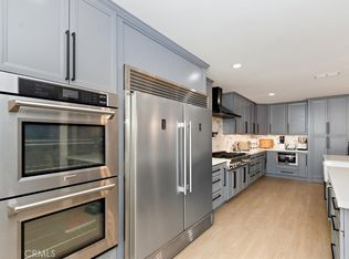 2105 Oxford Ave, Claremont, CA 91711