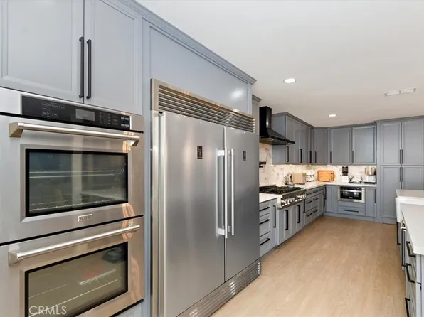 2105 Oxford Ave, Claremont, CA 91711