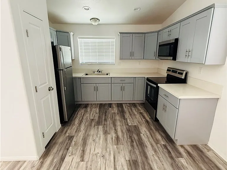 1101 Indio Ct #1 — Photo 4