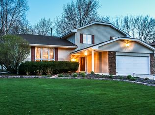 9307 Y St, Omaha, NE 68127