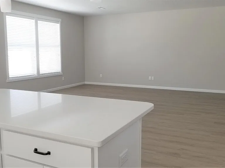 2120 Amber Loop — Photo 10