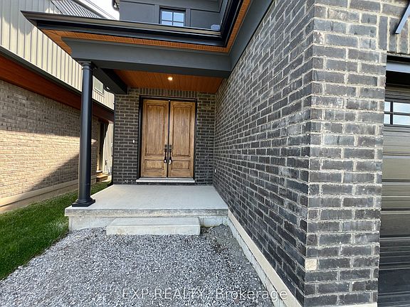 2nd image of 7532 Splendour Dr