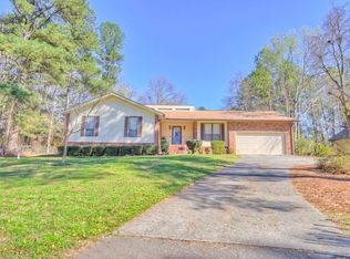 6 Foxhil Dr, North Augusta, SC 29860