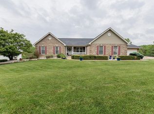 2038 Hillsboro Valley Park Rd, High Ridge, MO 63049