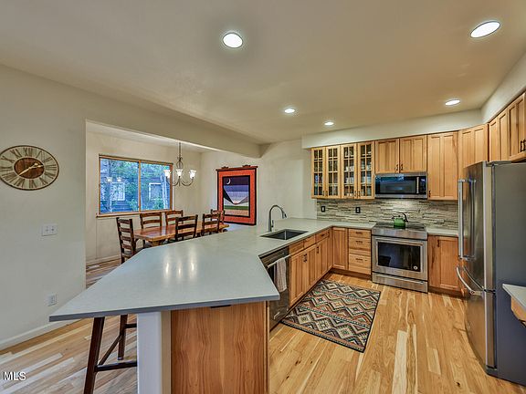 5th image of 787 Mulligan Street #3