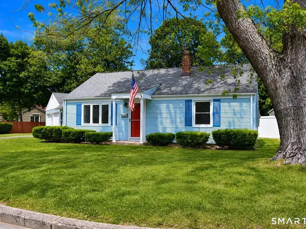 202 Crescent Drive, East Hartford, CT 06118