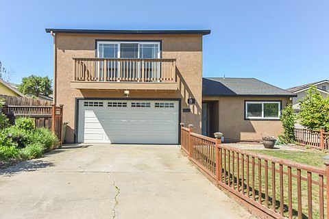1st image of 1100 Dartmoor Cir